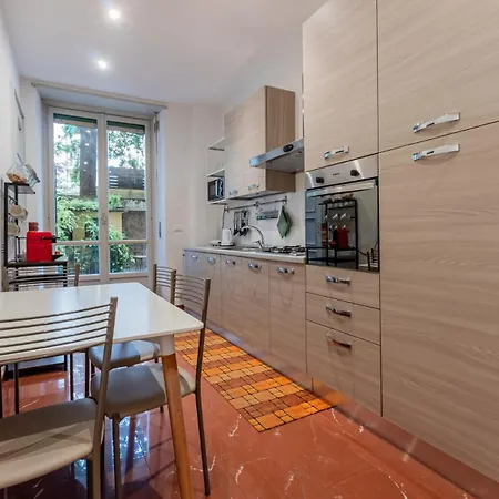 Homeby, Casa Alessandro Apartment *