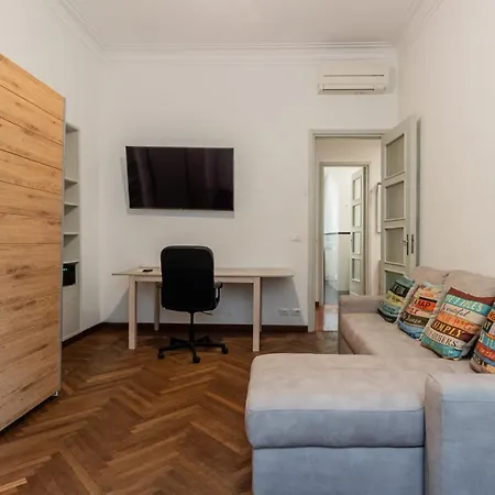 Casa Alessandro In The Elegant Crocetta